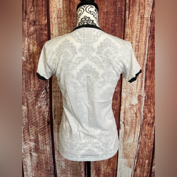 PINK Victoria’s Secret | Women’s Short Sleeve Crew Neck Top - Picture 3 of 6